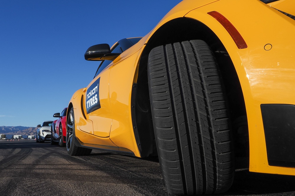 nokian-tyres-surpass-as01-3